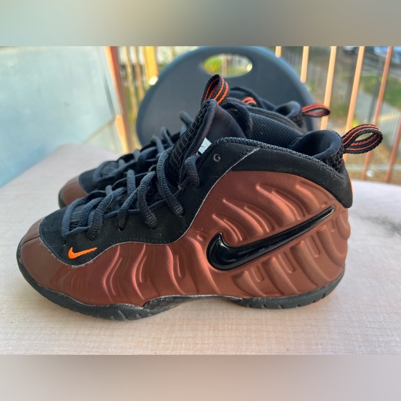 Nike foamposite kids size 2y